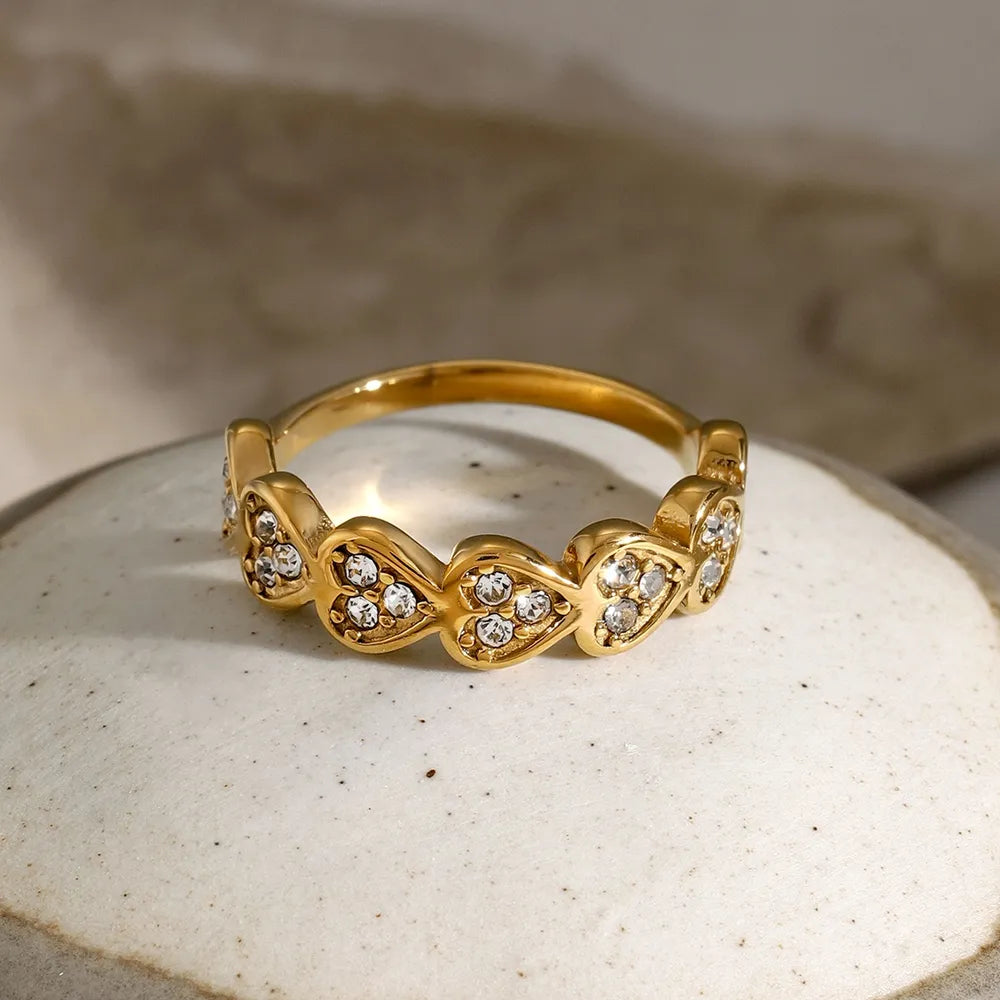 Stainless Steel Inlaid Rhinestones Heart Ring