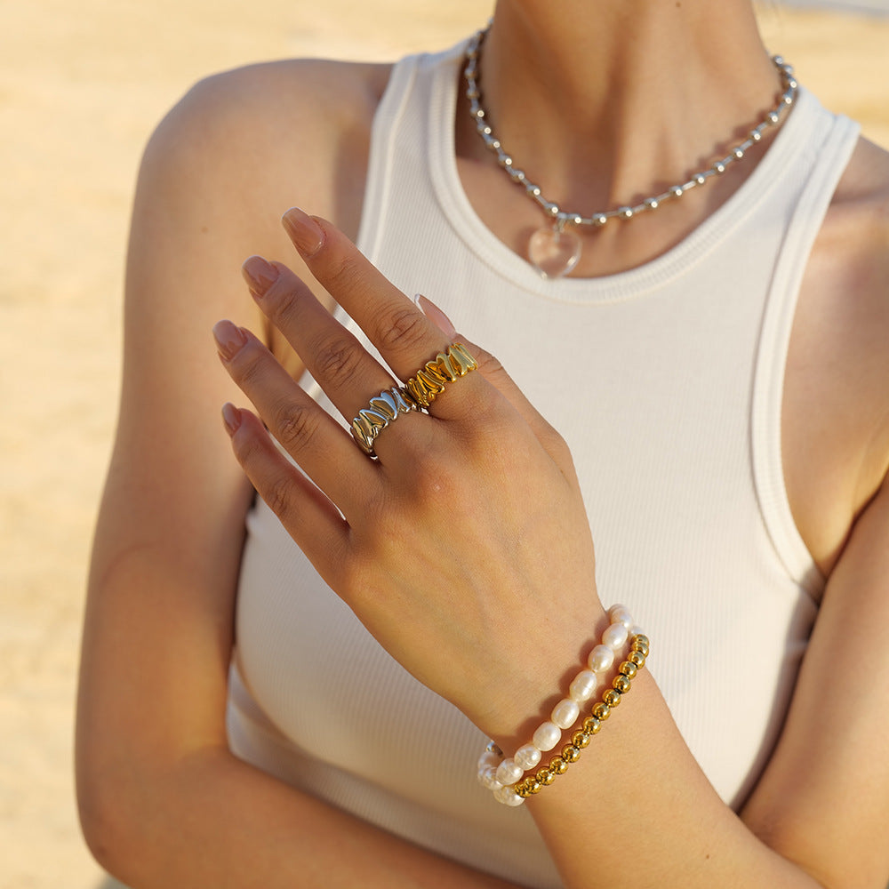 Ins-style Geometric Love Ring