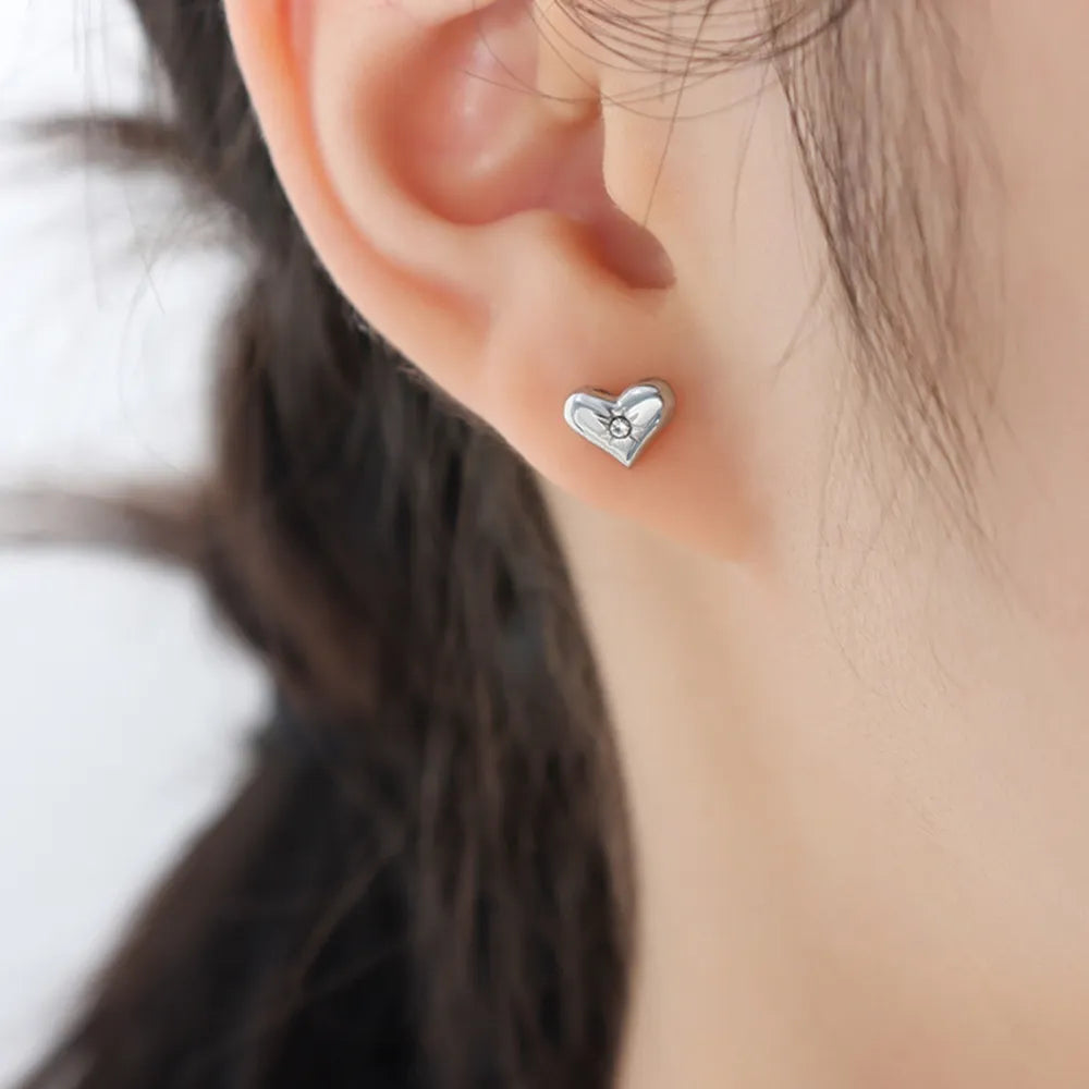 Sparkling Heart-shaped Zircon Stud Earrings