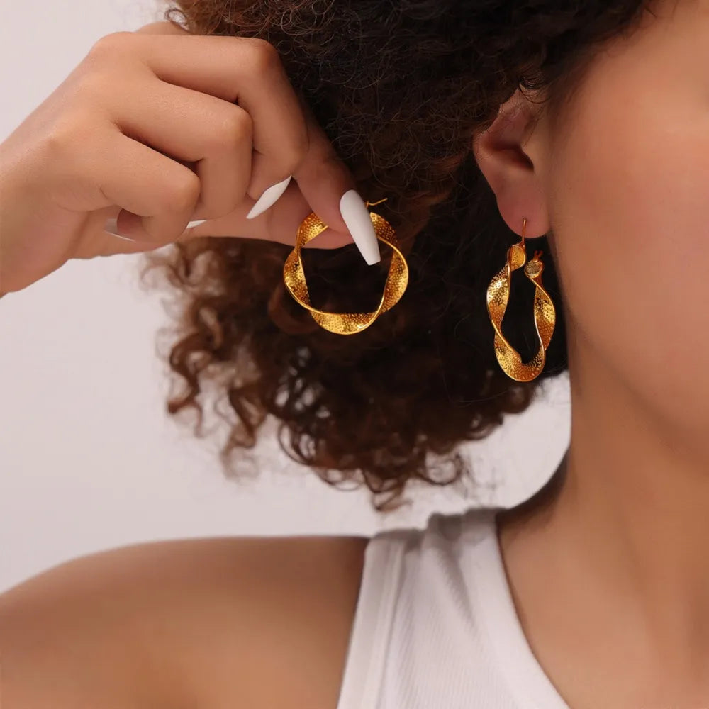 Leisure - style Titanium Steel Twisted Earrings