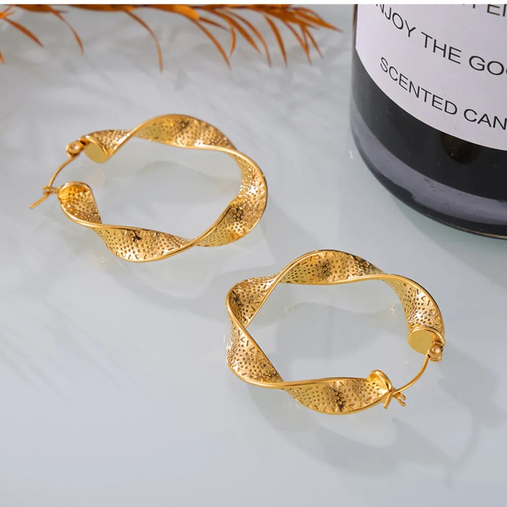 Leisure - style Titanium Steel Twisted Earrings