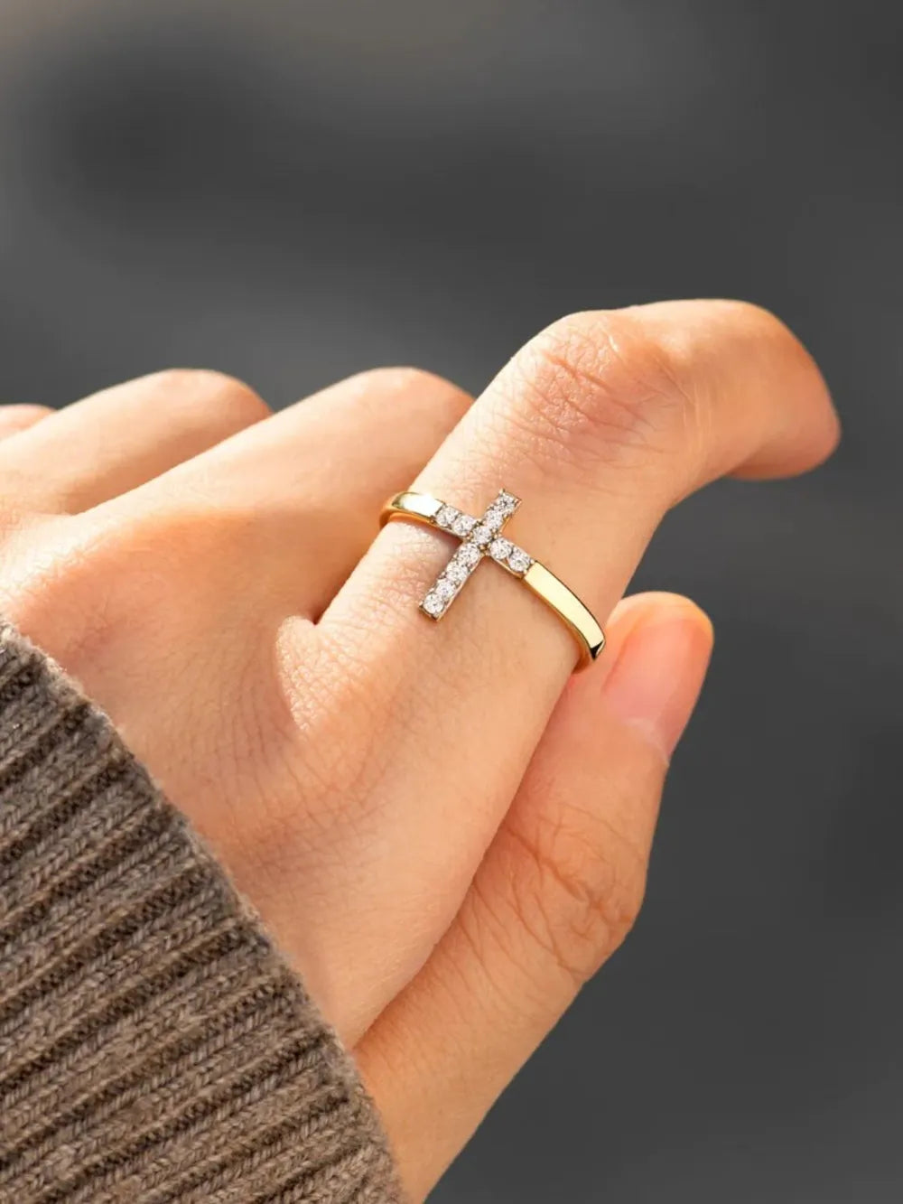 Stylish Gold - Plated Cross Ring with Inlaid Zircon