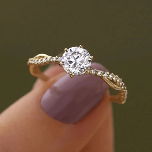 Casual Twist-Design Zircon Ring