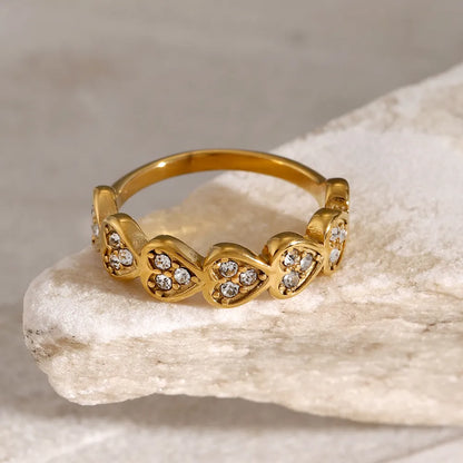 Stainless Steel Inlaid Rhinestones Heart Ring