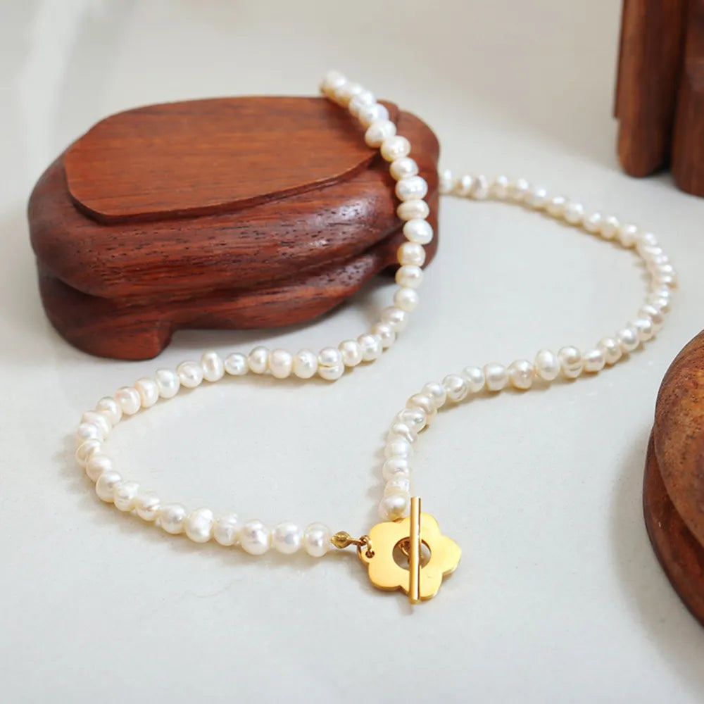 Elegant Freshwater Pearl Flower Necklace