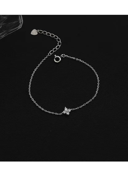 Lucky Four-leaf Clover Zircon Bracelet